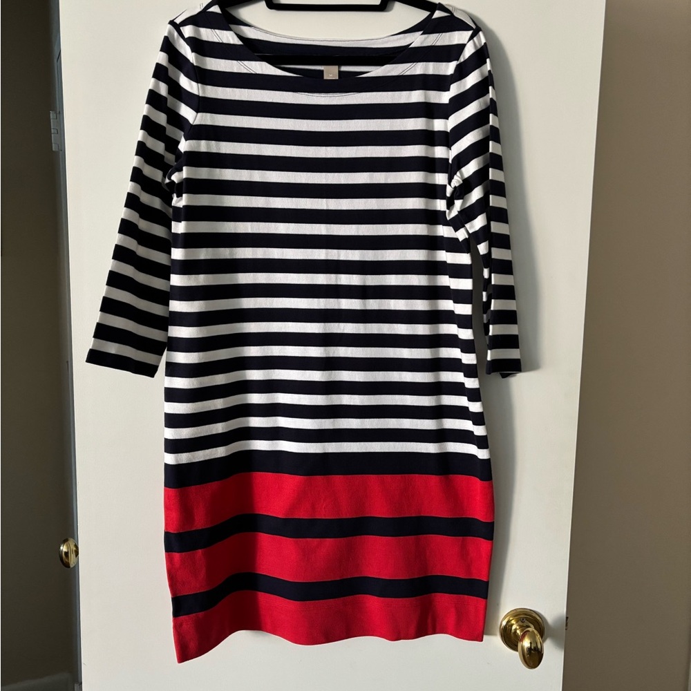 Banana Republic Navy, White and Red Sheath Dress with 3/4 Sleeves